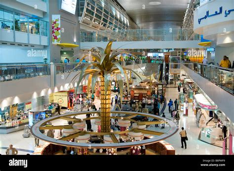 shopping in dubai international airport.